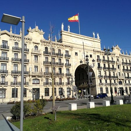 Hospedaje Menendez Pelayo سانتاندر المظهر الخارجي الصورة