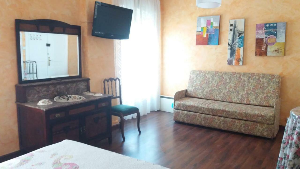 Hospedaje Menendez Pelayo سانتاندر المظهر الخارجي الصورة